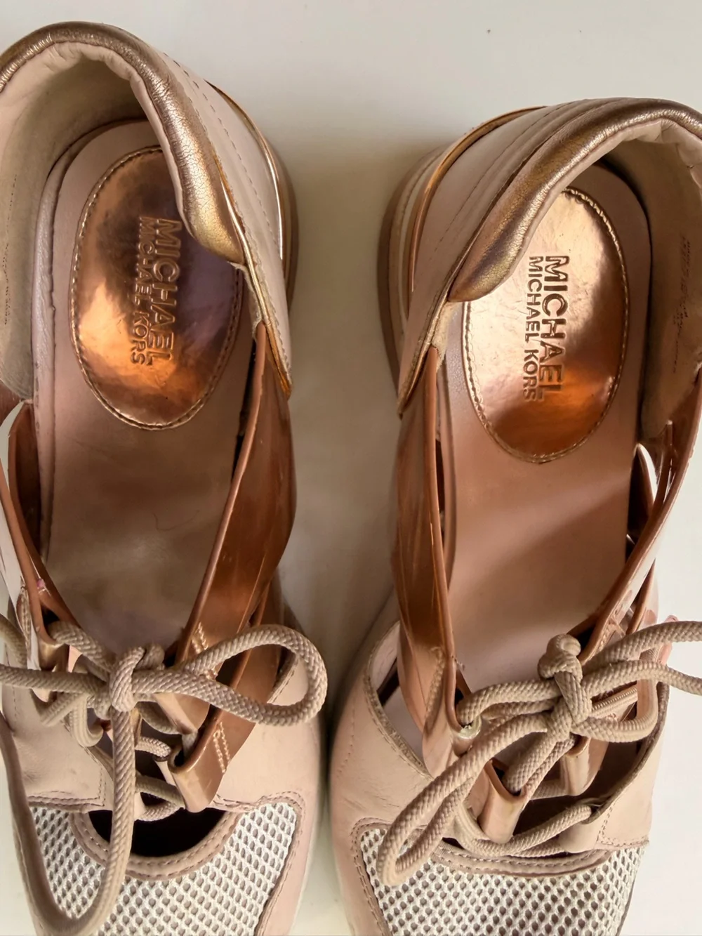 Michael Kors Beckett Trainer Wedge Sneakers Rose Gold Blush Leather Size 9.5